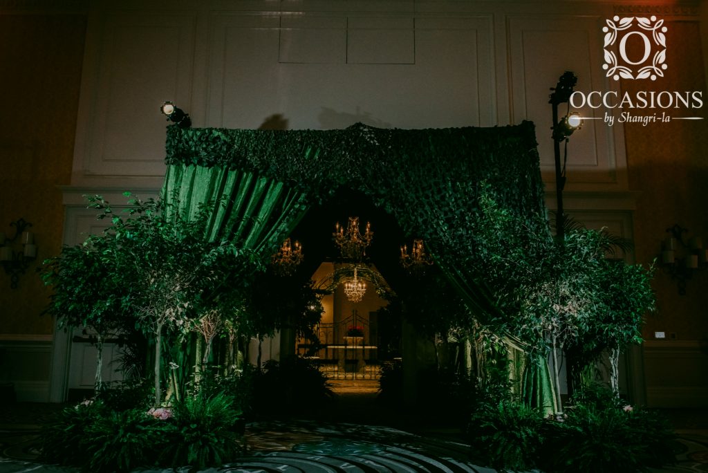 Midsummer Night Garden Experience Tunnel Entrance with Crystal Chandelier by Occasions by Shangri-la #OBSevents